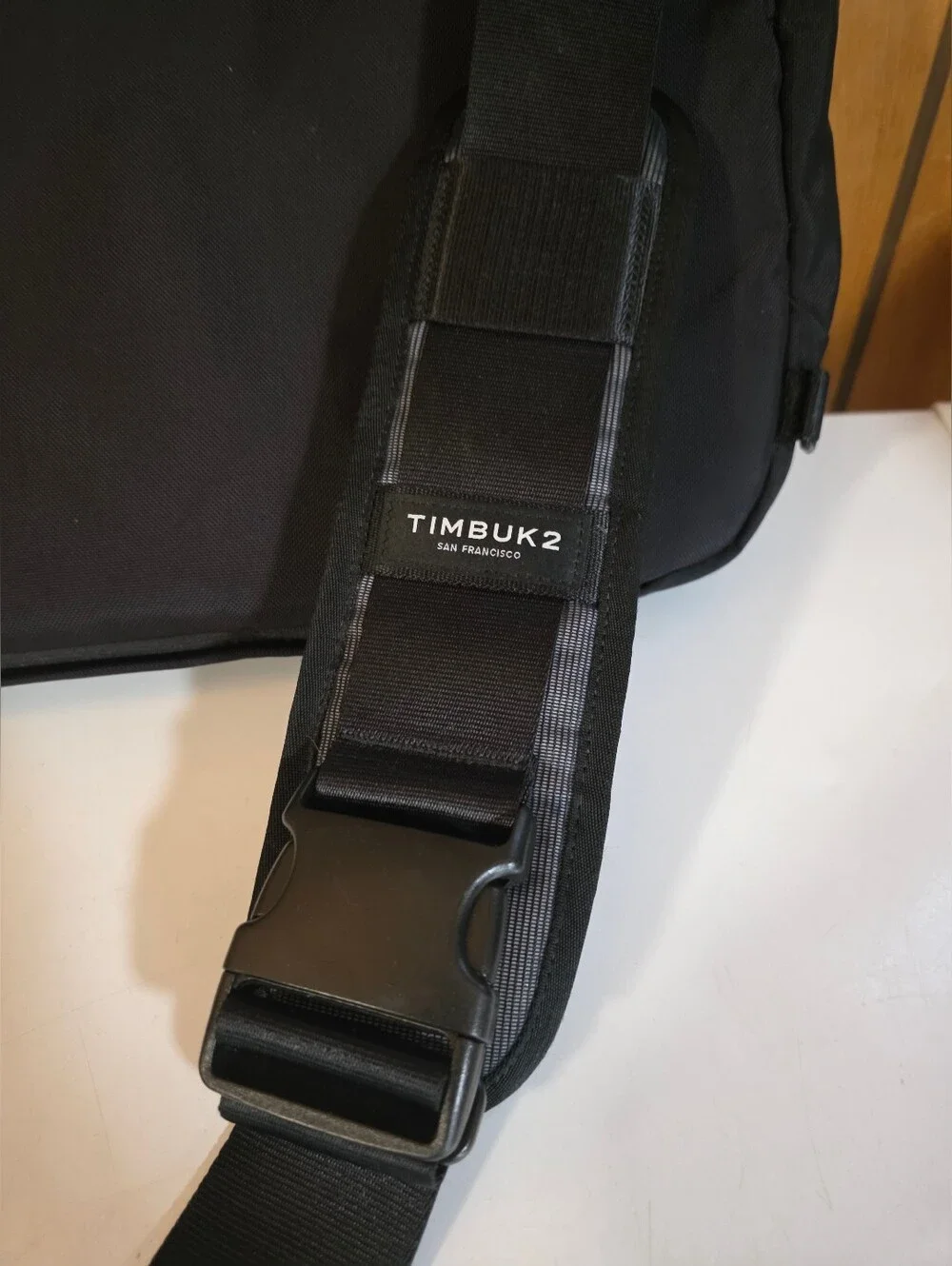 Timbuk2 sleek black